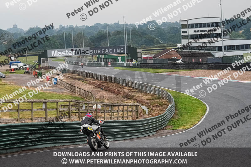 enduro digital images;event digital images;eventdigitalimages;mallory park;mallory park photographs;mallory park trackday;mallory park trackday photographs;no limits trackdays;peter wileman photography;racing digital images;trackday digital images;trackday photos